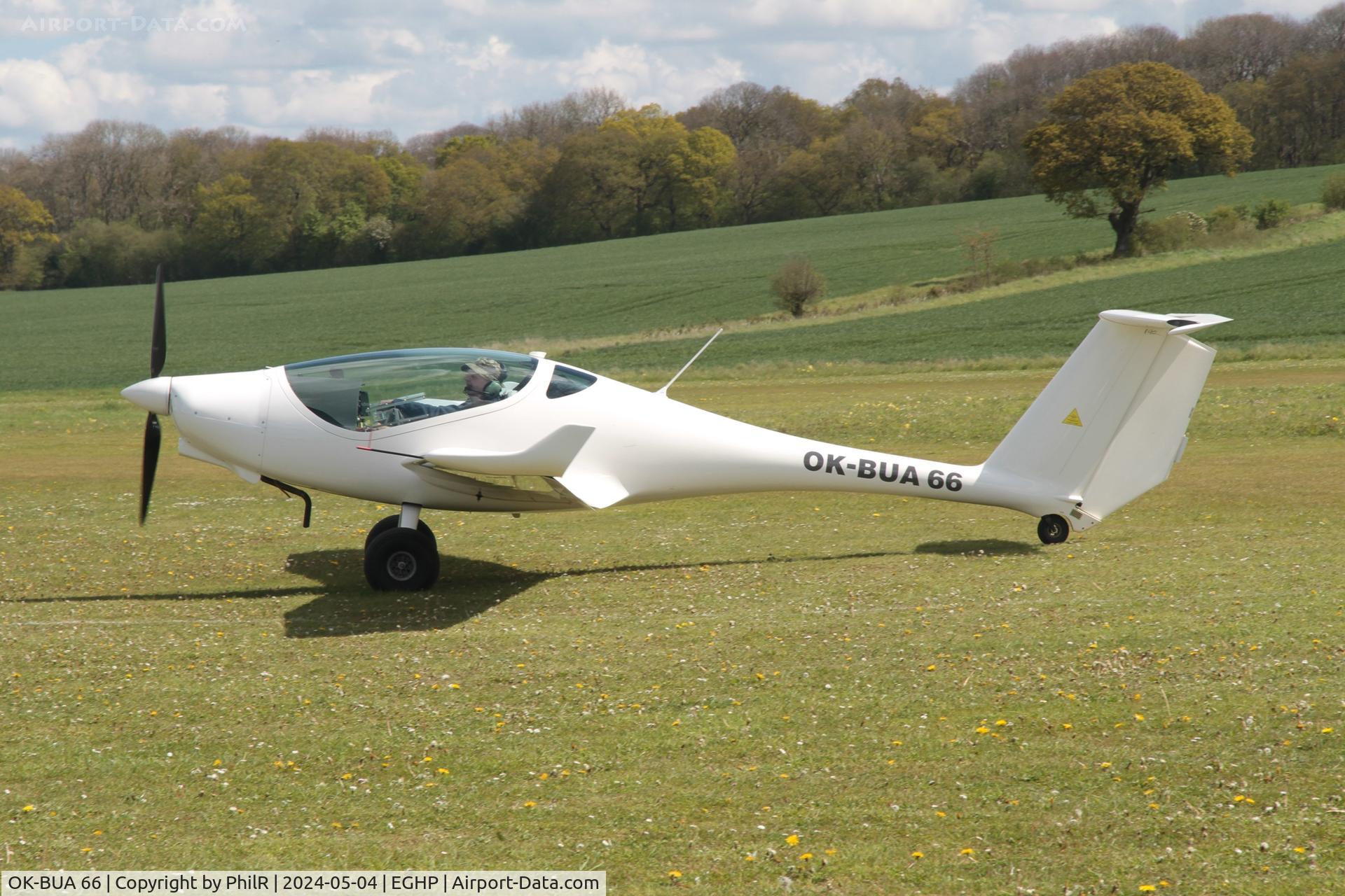 OK-BUA 66, Phoenix Air U15 C/N 60/U15, OK-BUA 66 Phoenix Air U15 Popham 04.05.24