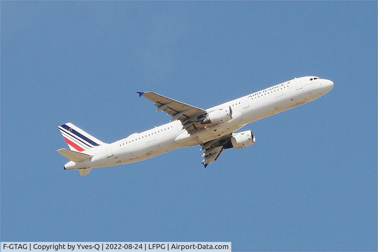 F-GTAG, 1999 Airbus A321-211 C/N 0956, Airbus A321-211, Climbing from rwy 09R, Roissy Charles De Gaulle airport (LFPG-CDG)