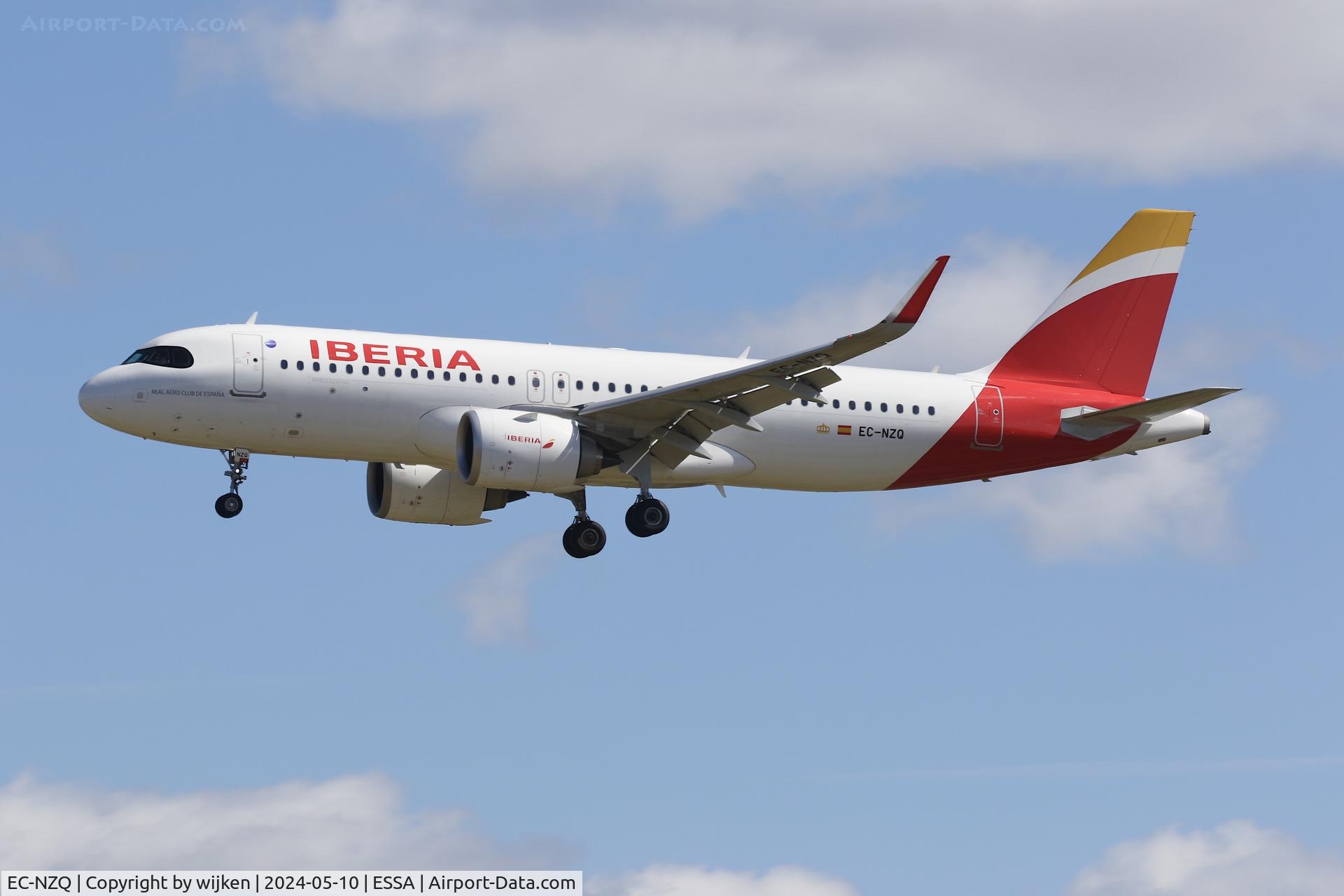 EC-NZQ, 2023 Airbus A320-251N C/N 11455, RWY 01L
