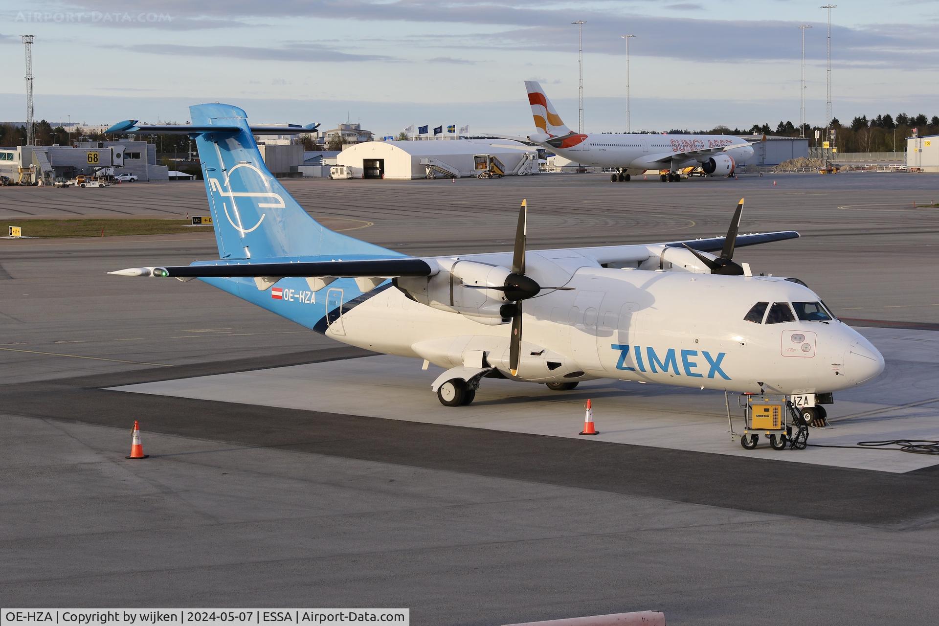 OE-HZA, 1988 ATR 42-320 C/N 093, Ramp R