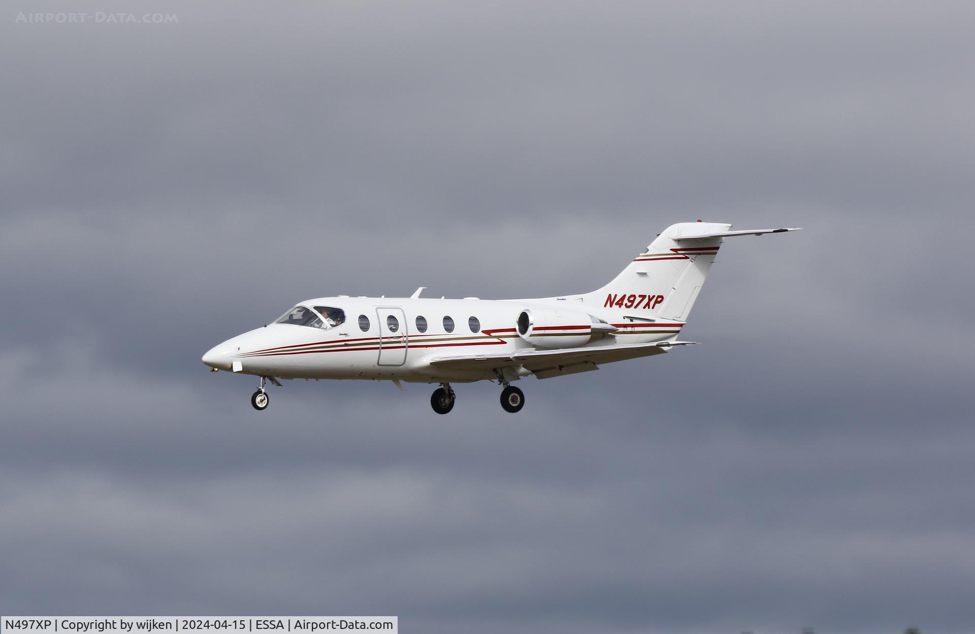 N497XP, 2006 Raytheon 400A BeechJet C/N RK-497, Rwy 26