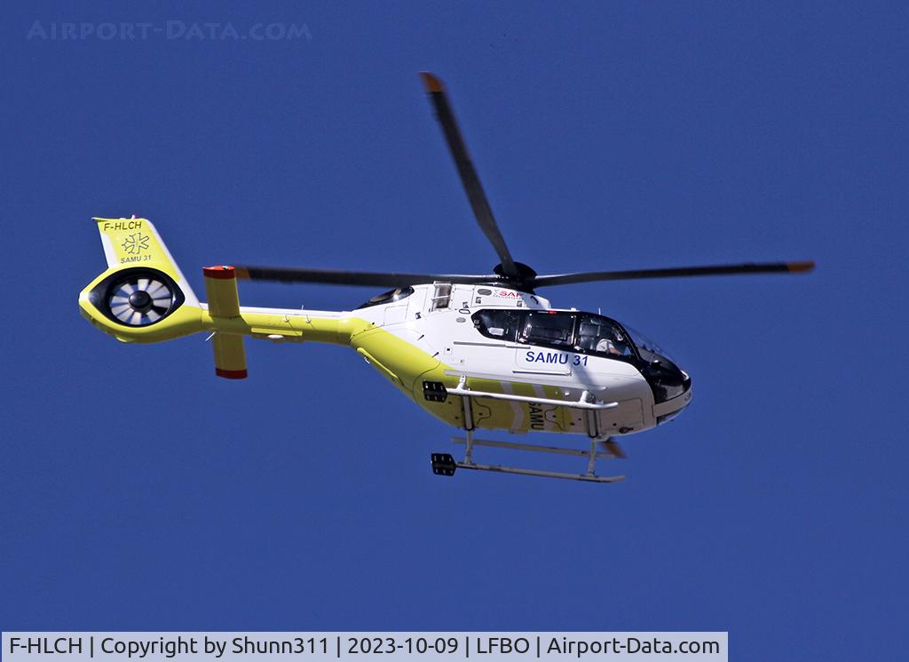 F-HLCH, , Passing above runways to Toulouse-Purpan Hospital...