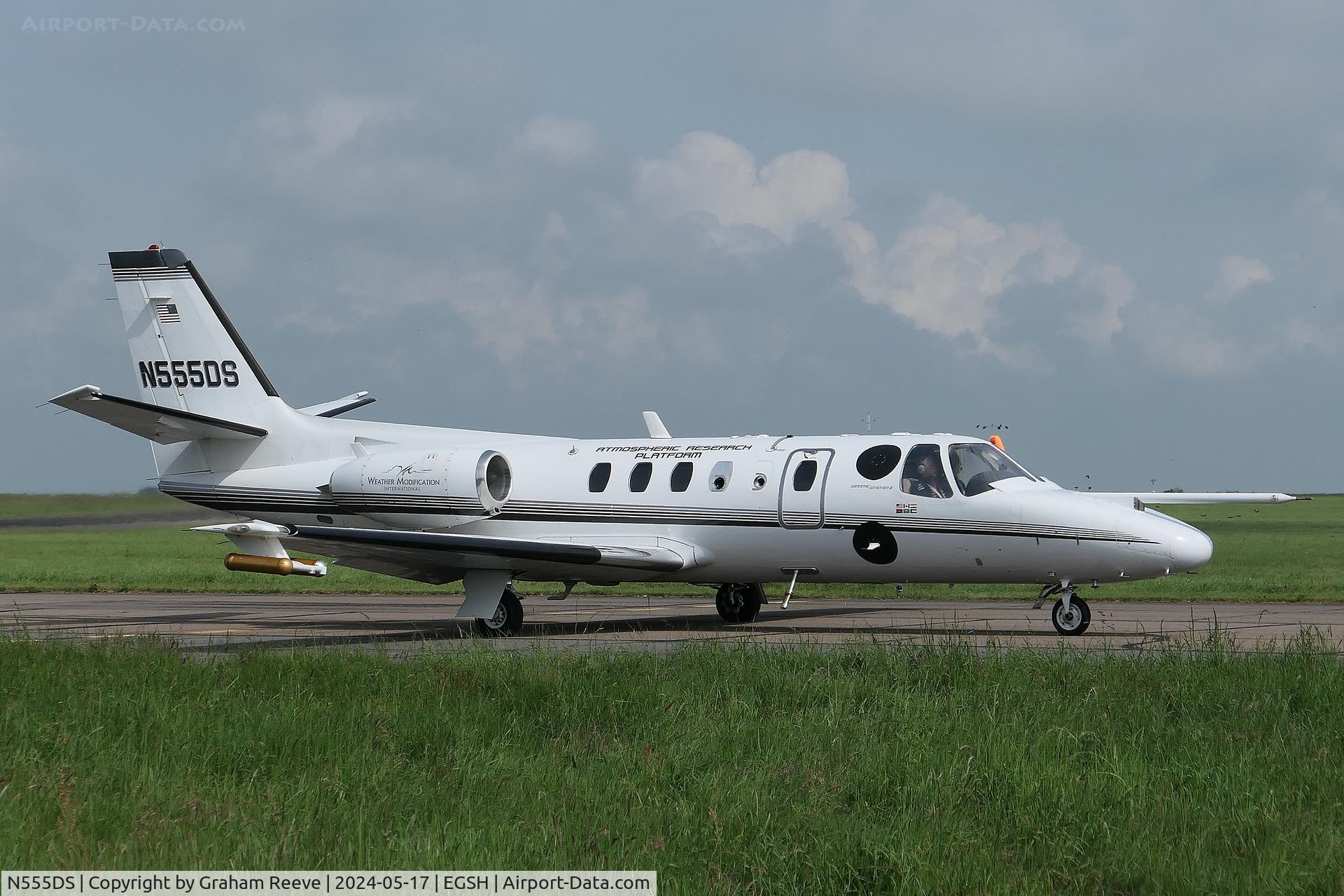 N555DS, 1981 Cessna 550 C/N 550-0275, Departing from Norwich.