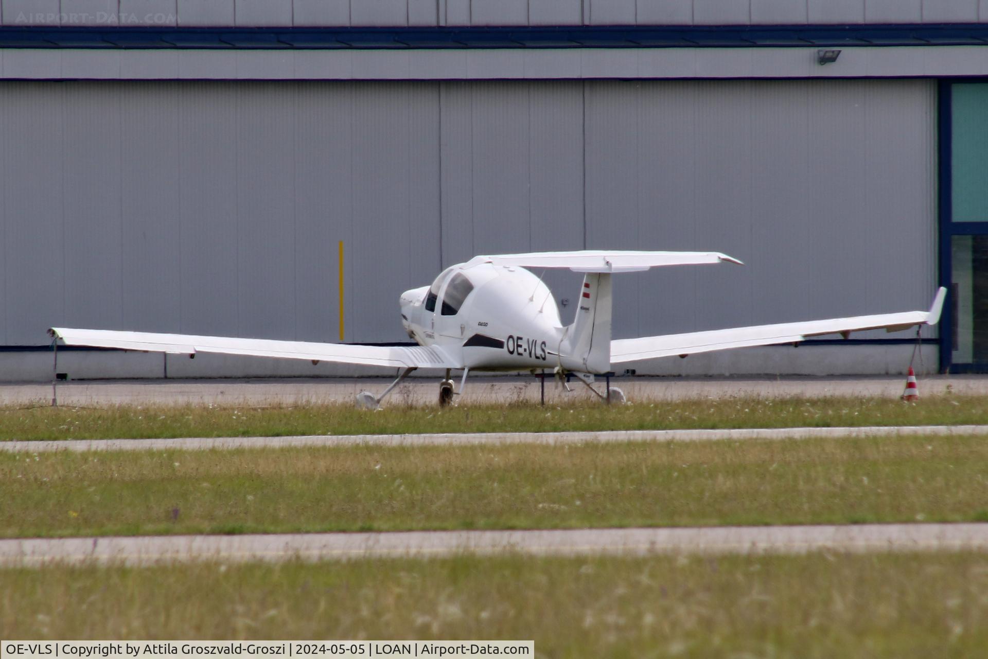 OE-VLS, Diamond DA-50 Superstar C/N 5L.001, LOAN - WIENER NEUSTADT EAST AIRPORT, Austria