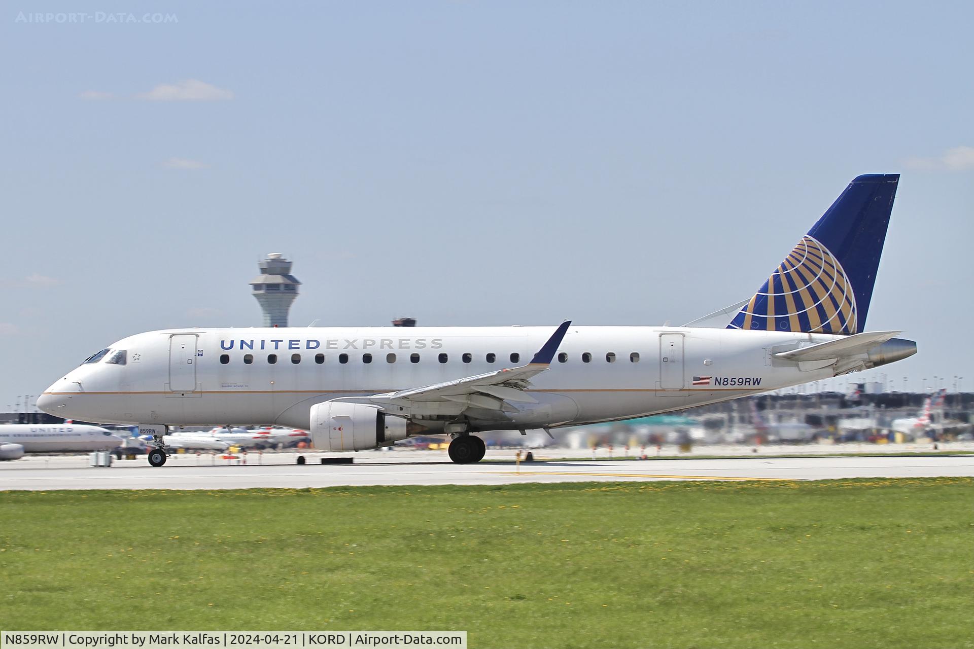 N859RW, 2005 Embraer 170SE (ERJ-170-100SE) C/N 17000082, E170 Republic Airways/United Express Embraer 170SE (ERJ-170-100SE) N859RW RPA3518 ORD-ATL departing 22L KORD