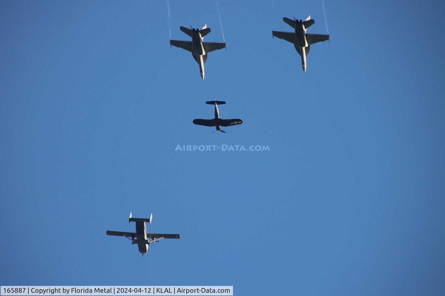 165887, Boeing F/A-18F Super Hornet C/N F047, Sun N Fun 2024 zx LAL evening photo shoot