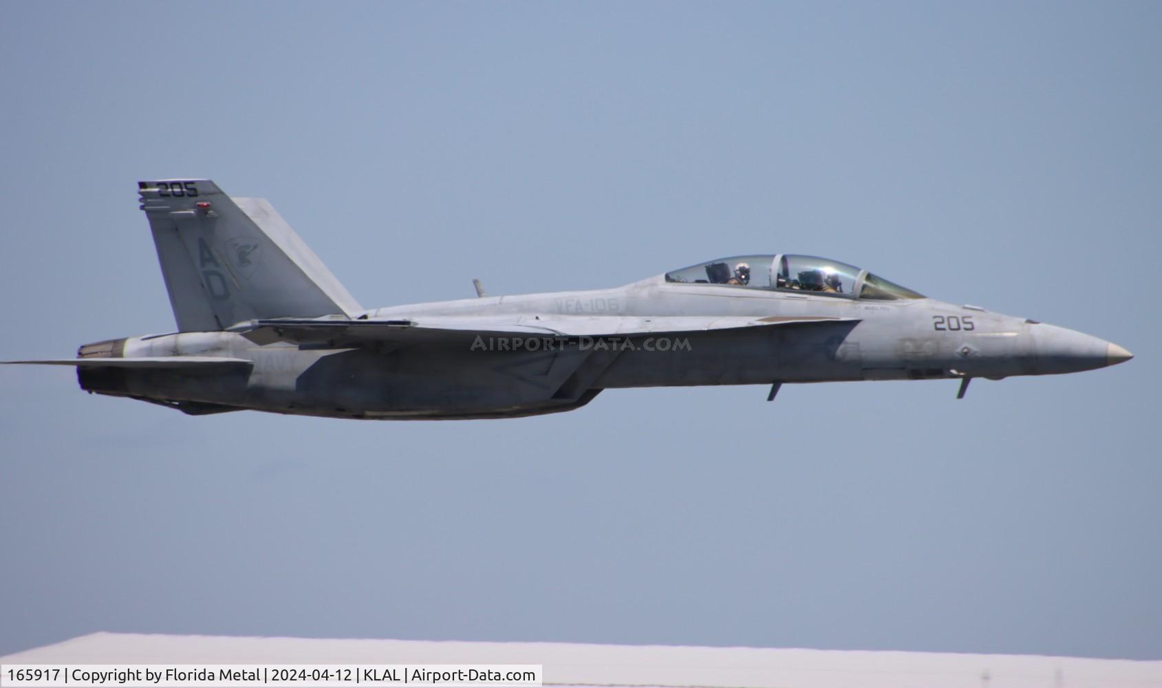 165917, Boeing F/A-18F Super Hornet C/N F063, F-18F zx