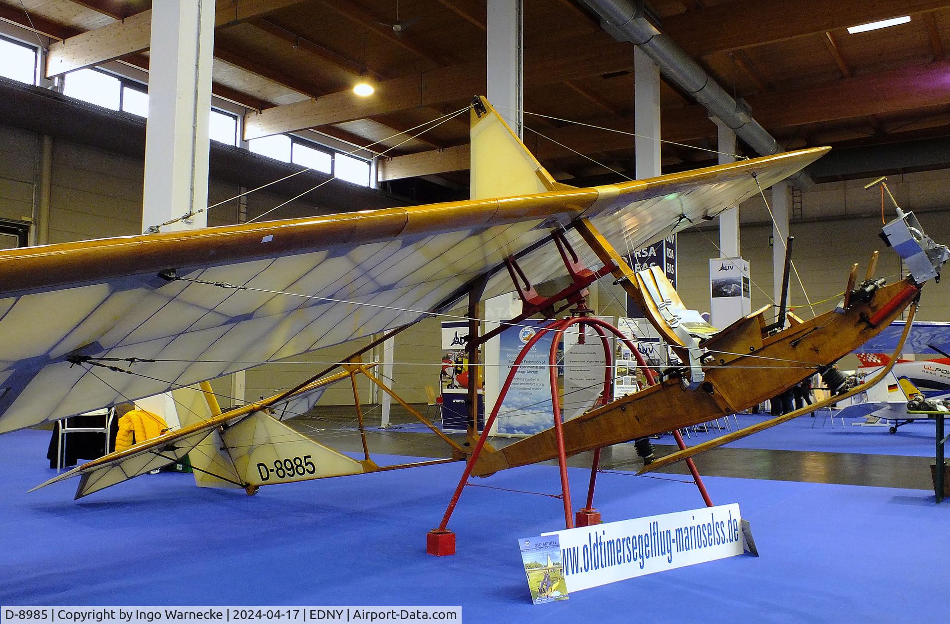 D-8985, DFS SG-38 Schulgleiter C/N Not found D-8985, Schneider DFS 108-14 SG-38 Schulgleiter at the AERO 2024, Friedrichshafen