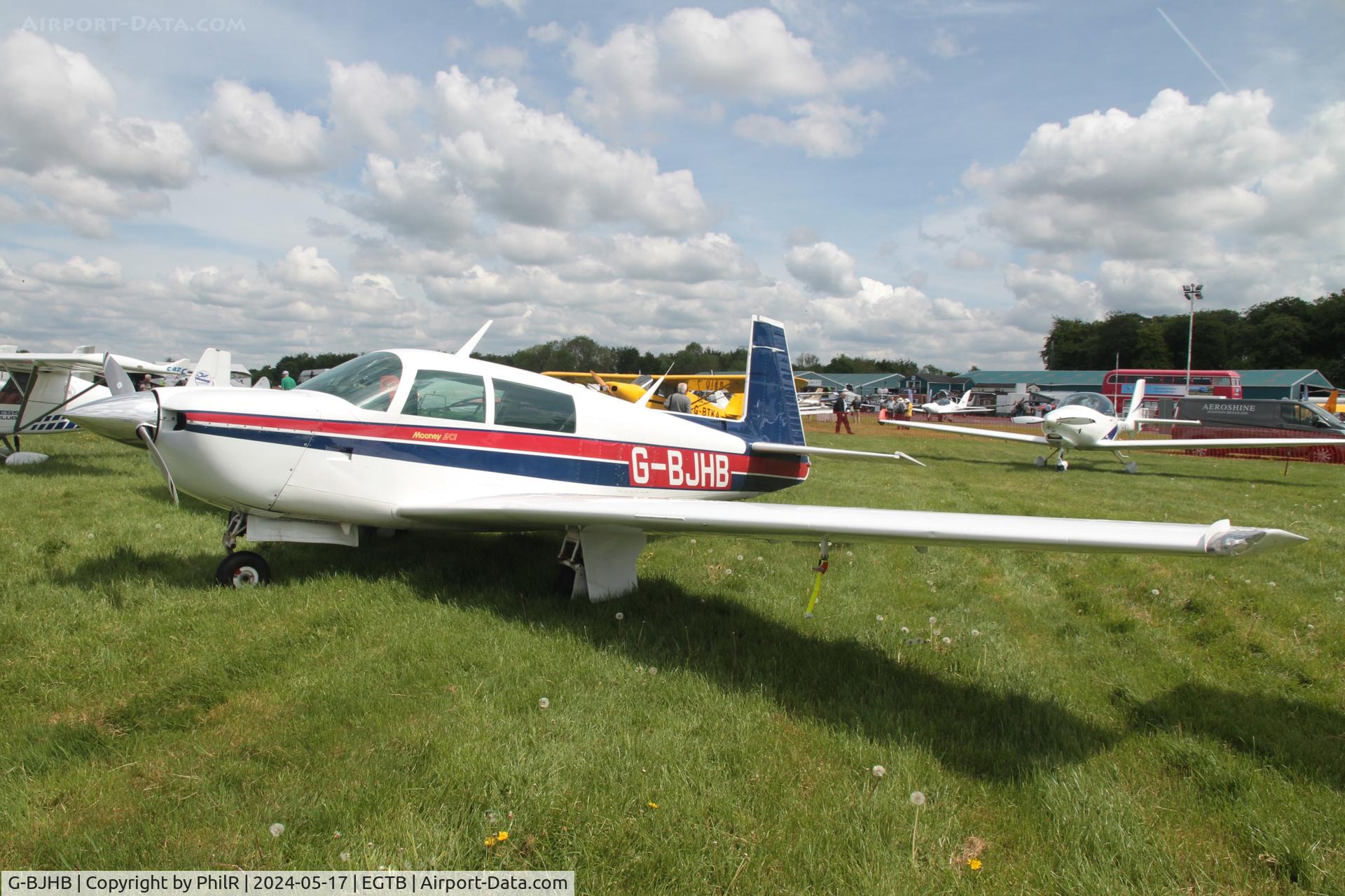 G-BJHB, 1981 Mooney M20J 201 C/N 24-1190, G-BJHB 1981 Mooney M20J Booker 17.05.24
