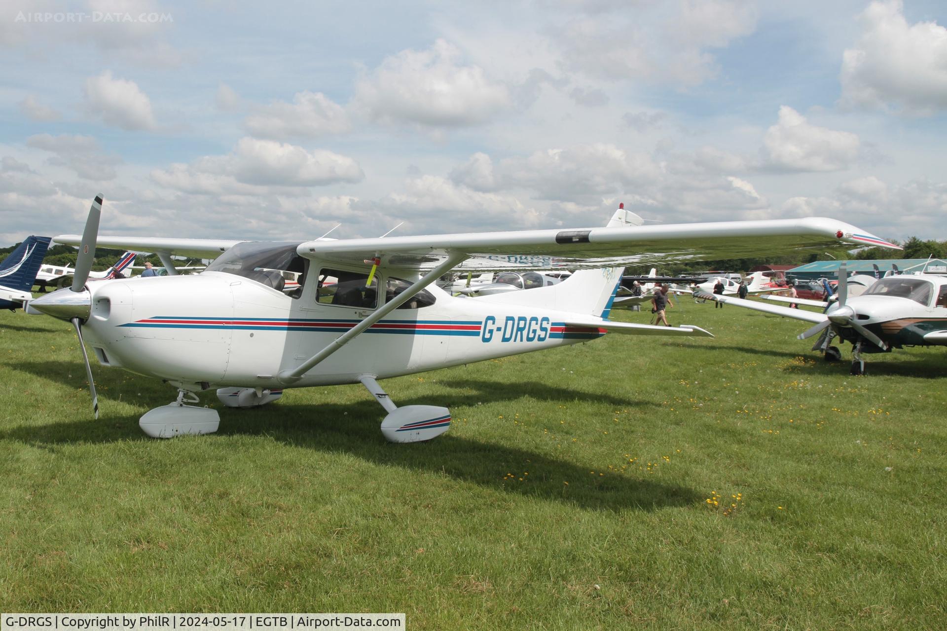 G-DRGS, 1998 Cessna 182S Skylane C/N 18280375, G-DRGS 1998 Cessna 182S Skylane Booker 17.05.24