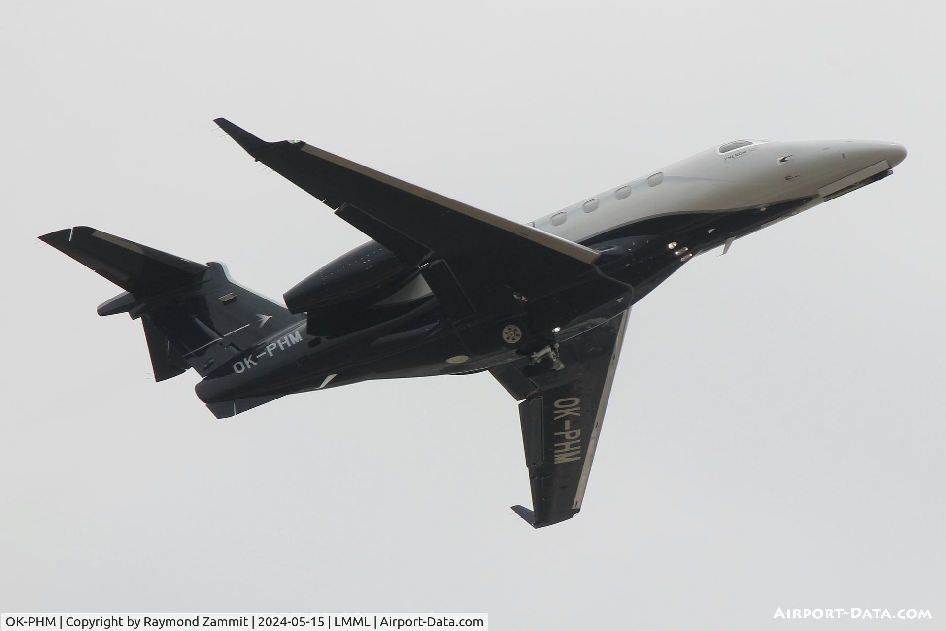 OK-PHM, 2018 Embraer EMB-505 Phenom 300 C/N 50500445, Embraer EMB-505 Phenom 300 OK-PHM Atmospherica Aviation