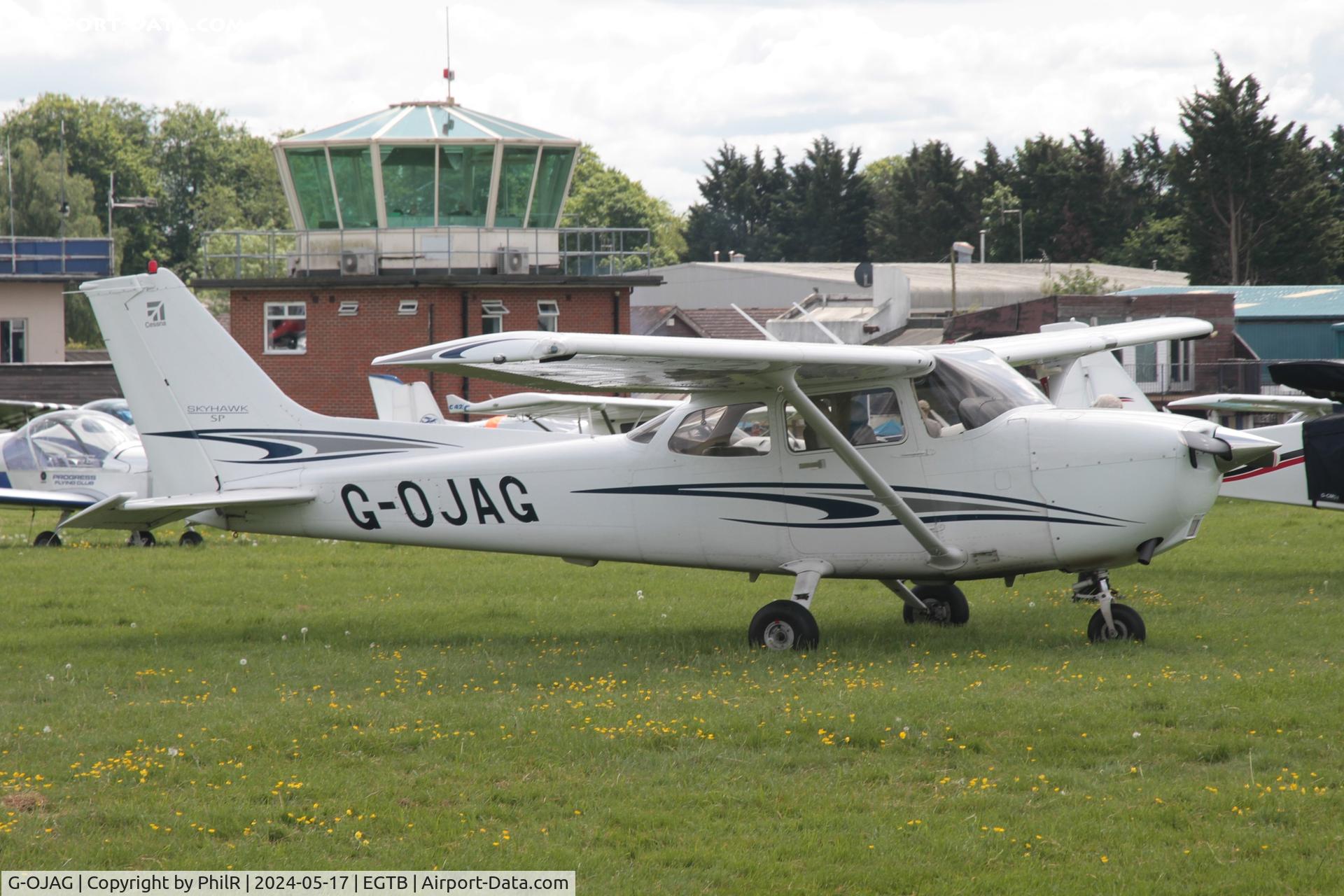 G-OJAG, 2005 Cessna 172S Skyhawk SP C/N 172S9794, G-OJAG 2005 Cessna 172S Skyhawk Booker 17.05.24