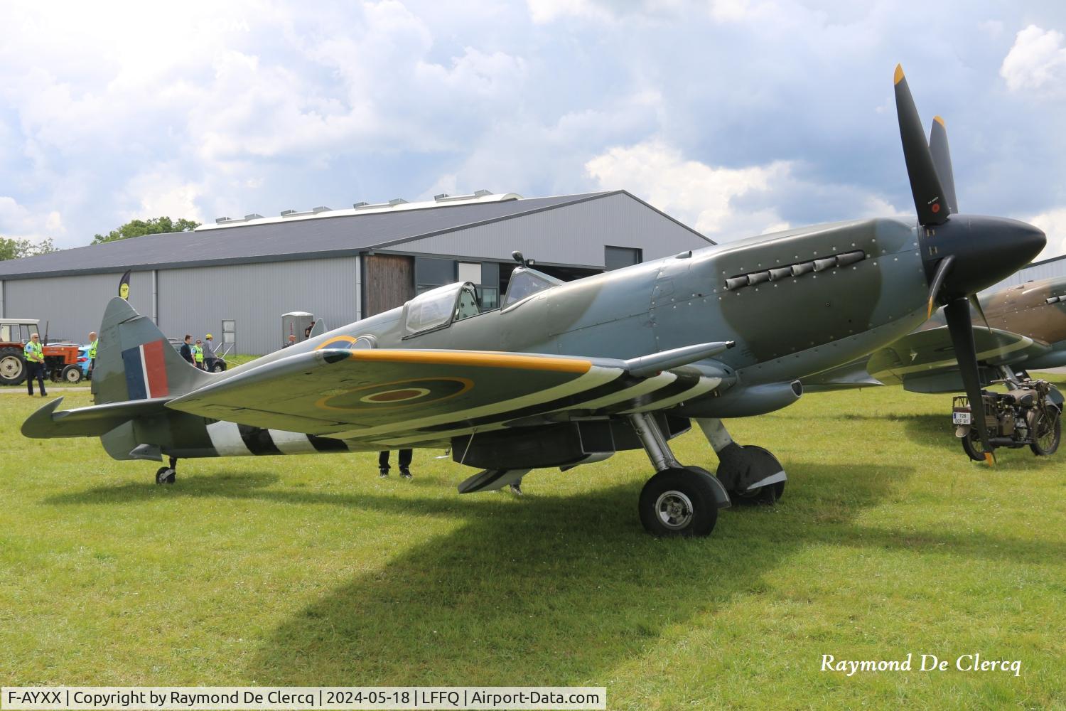 F-AYXX, 1944 Supermarine 361 Spitfire FR.XIV C/N 6S-381758, F-AYXX  RM927 at La Ferté-Alais.