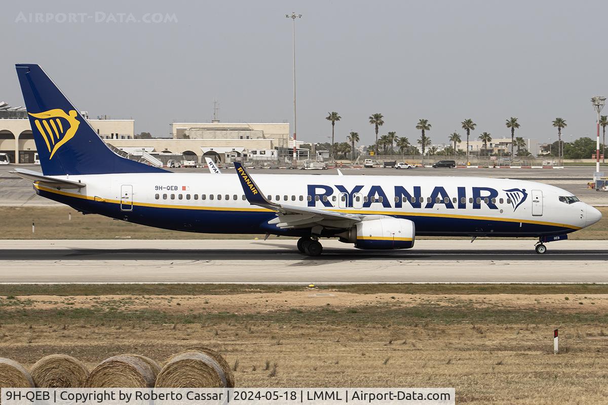 9H-QEB, 2017 Boeing 737-800 C/N 44808, Runway 13