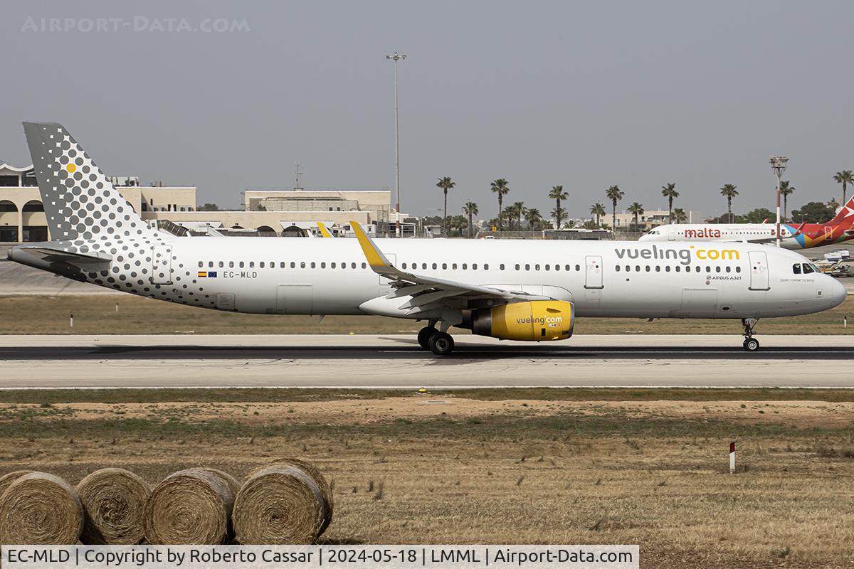 EC-MLD, 2016 Airbus A321-231 C/N 7105, Runway 13