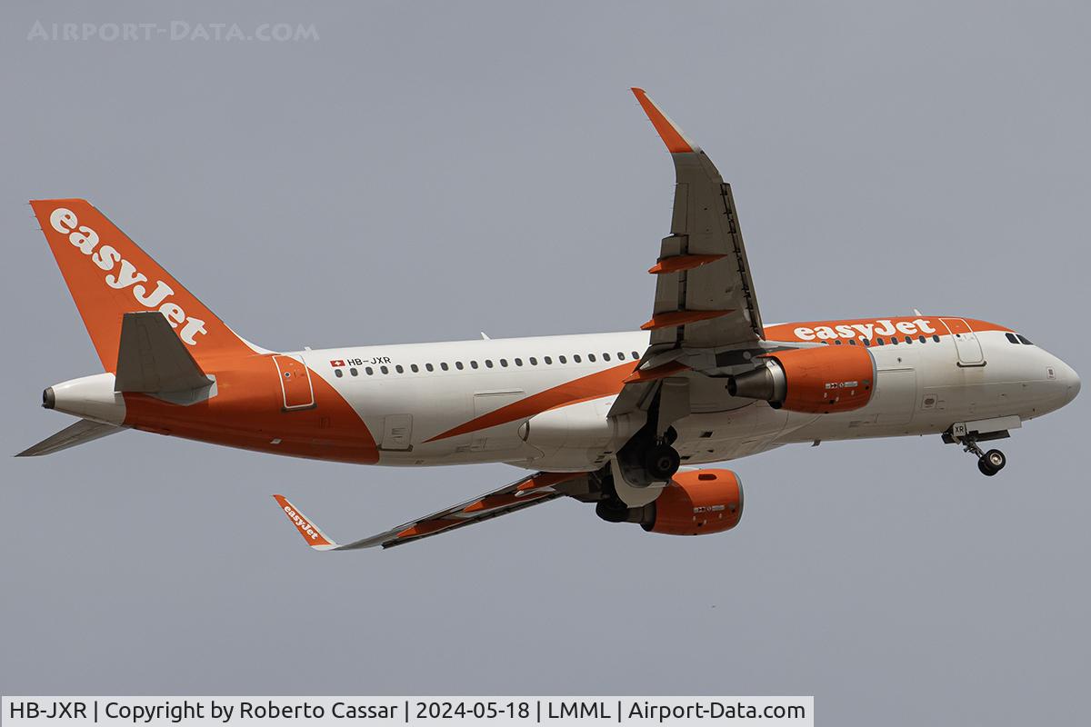 HB-JXR, 2014 Airbus A320-214 C/N 6177, Runway 13
