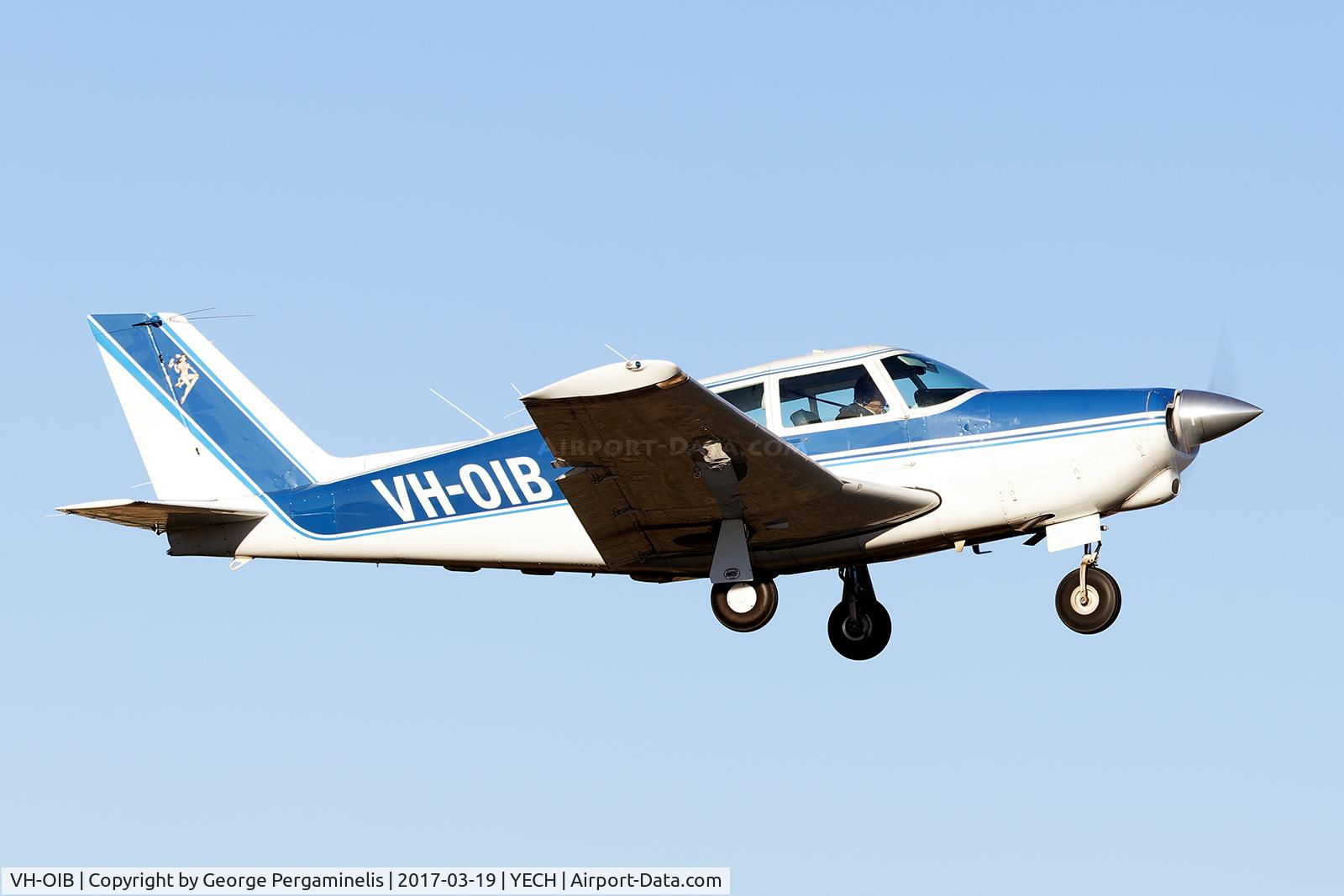 VH-OIB, 1965 Piper PA-24-260 Comanche C/N 24-4117, Antique Aeroplane Association of Australia National Fly-in 2017.