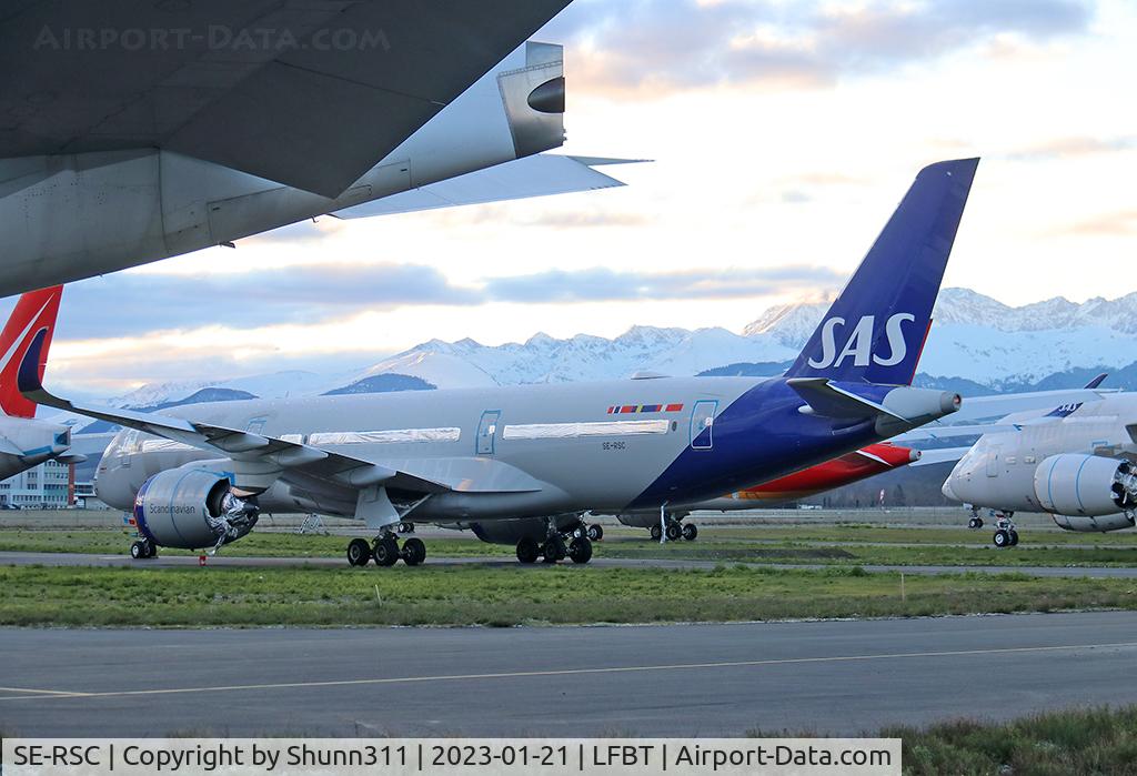 SE-RSC, 2020 Airbus A350-941 C/N 391, Stored...