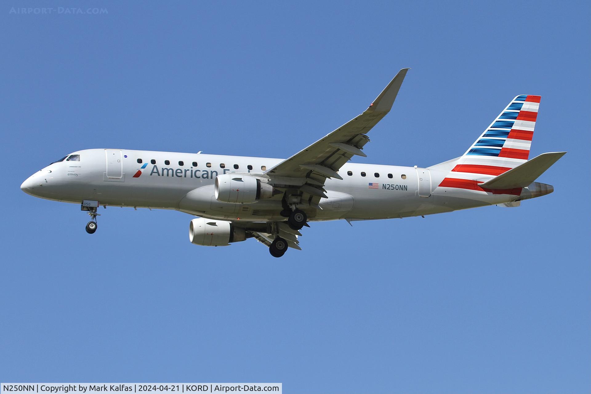 N250NN, 2017 Embraer 175LR (ERJ-170-200LR) C/N 17000635, E170 Envoy / American Eagle EMBRAER S A ERJ 170-200 LR N250NN ENY3544 CLE-ORD 28C approach KORD
