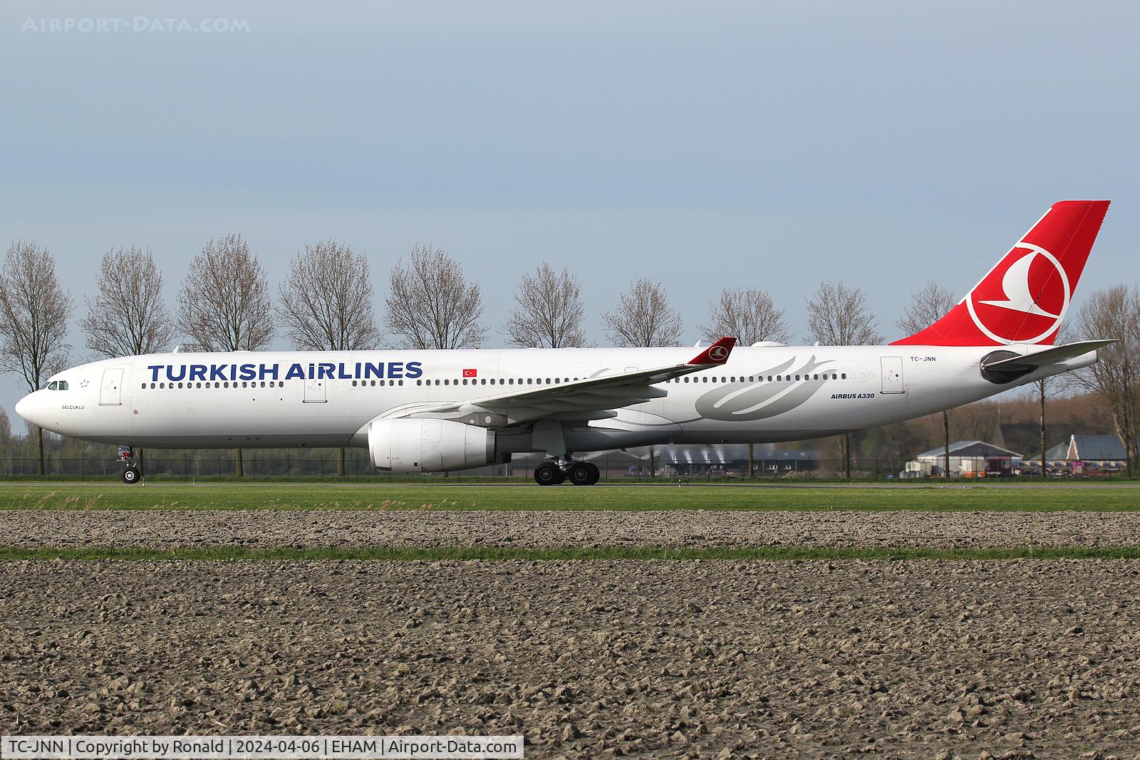 TC-JNN, 2011 Airbus A330-343X C/N 1228, at spl