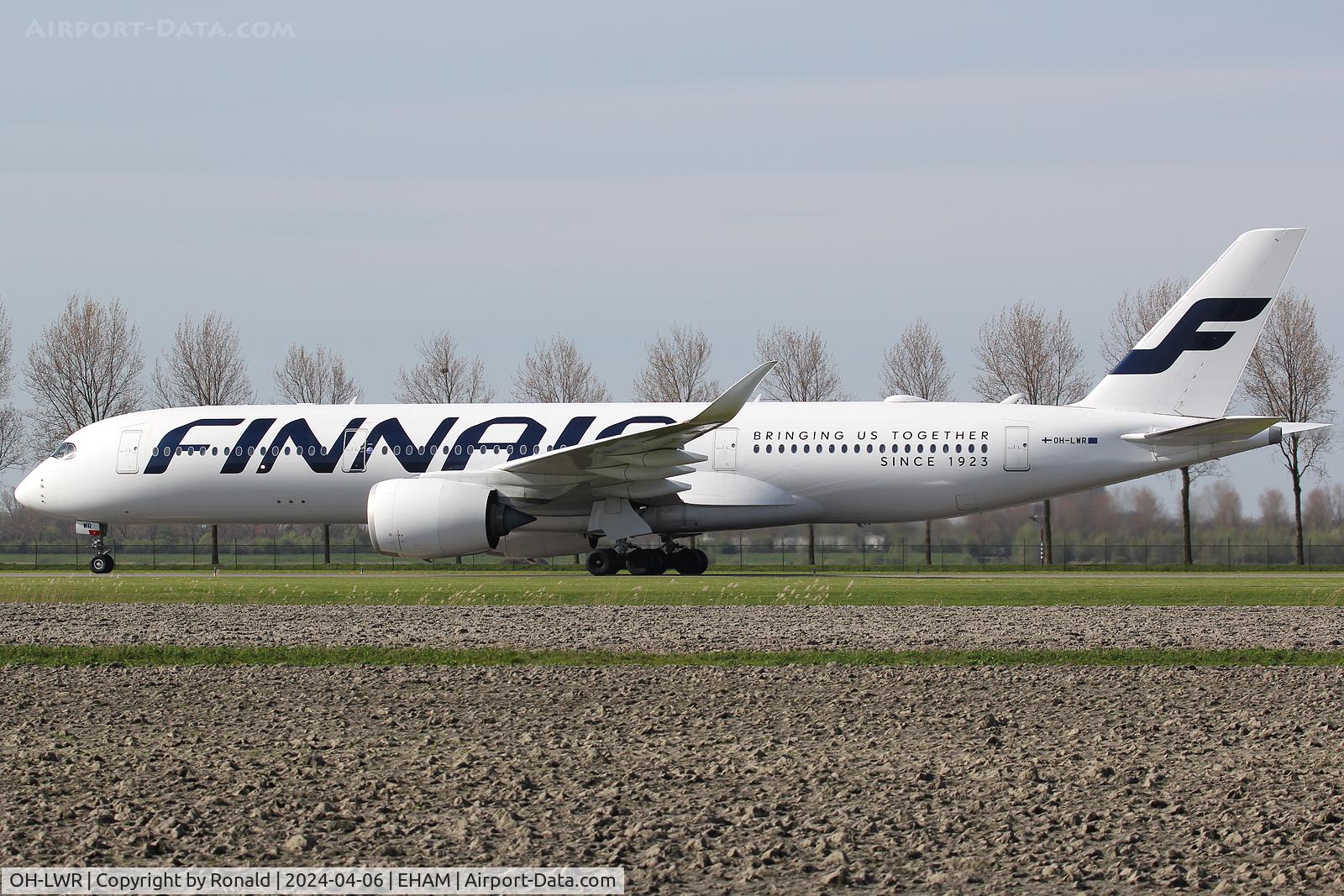 OH-LWR, 2020 Airbus A350-941 C/N 410, at spl