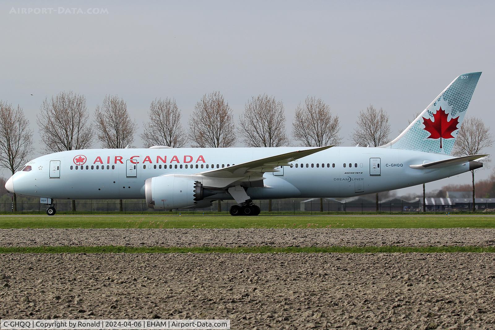 C-GHQQ, 2014 Boeing 787-8 Dreamliner C/N 35263, at spl