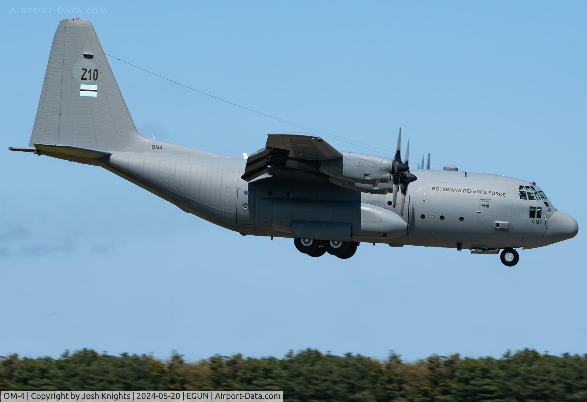 OM-4, 1974 Lockheed C-130H Hercules C/N 382-4640, Arriving at RAF Mildenhall From Alverca as 'FIXER01'.