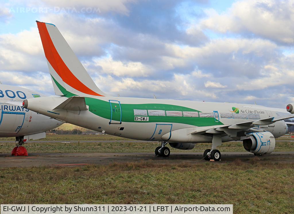 EI-GWJ, 2004 Airbus A319-111 C/N 2213, Stored...