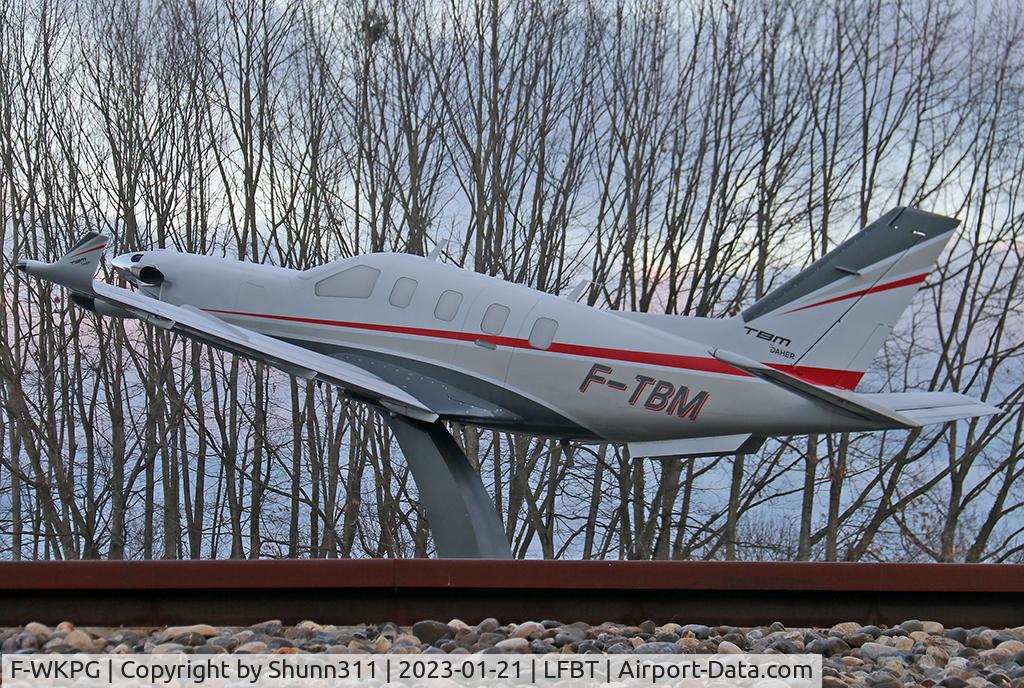 F-WKPG, 1991 Socata TBM-700 C/N 0002, Now preserved on a roundabout at the Tarbes-Lourdes highway exit... close to the airport ;)