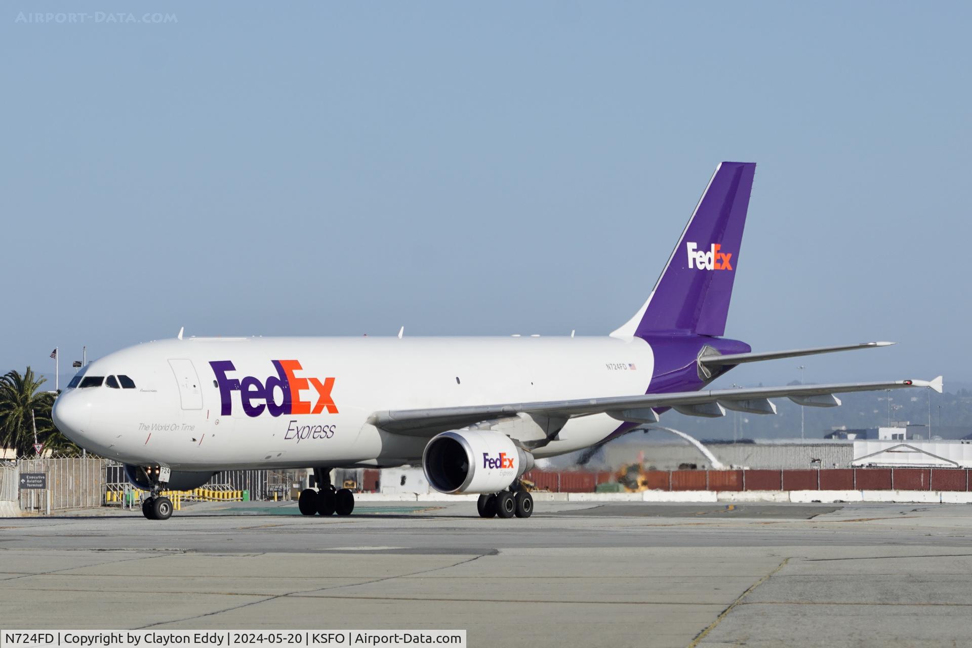 N724FD, 1989 Airbus A300B4-622R C/N 530, SFO 2024.
