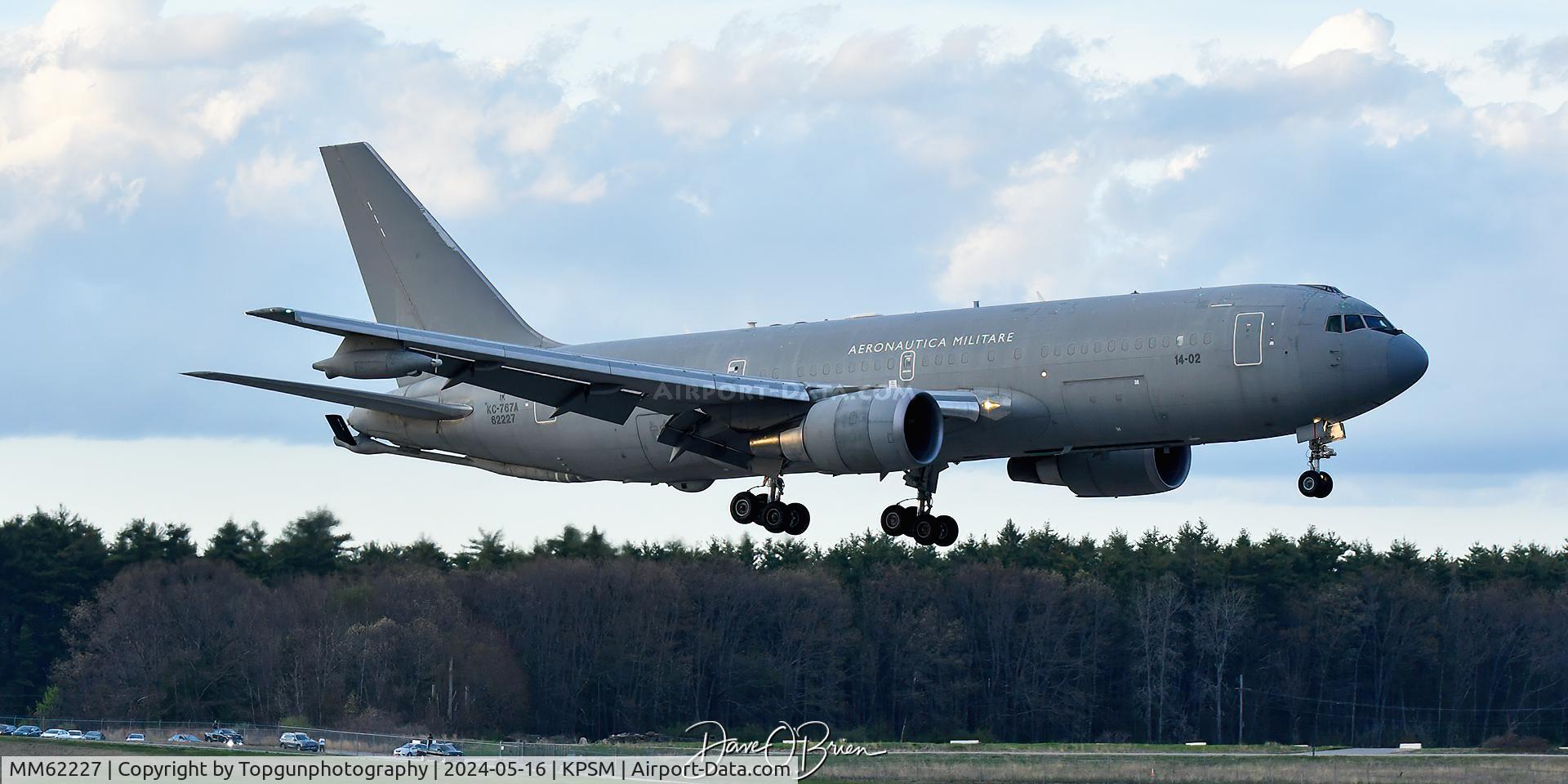 MM62227, 2005 Boeing KC-767A C/N 33687, IAM1424 drags the 2nd group of fighters to PSM