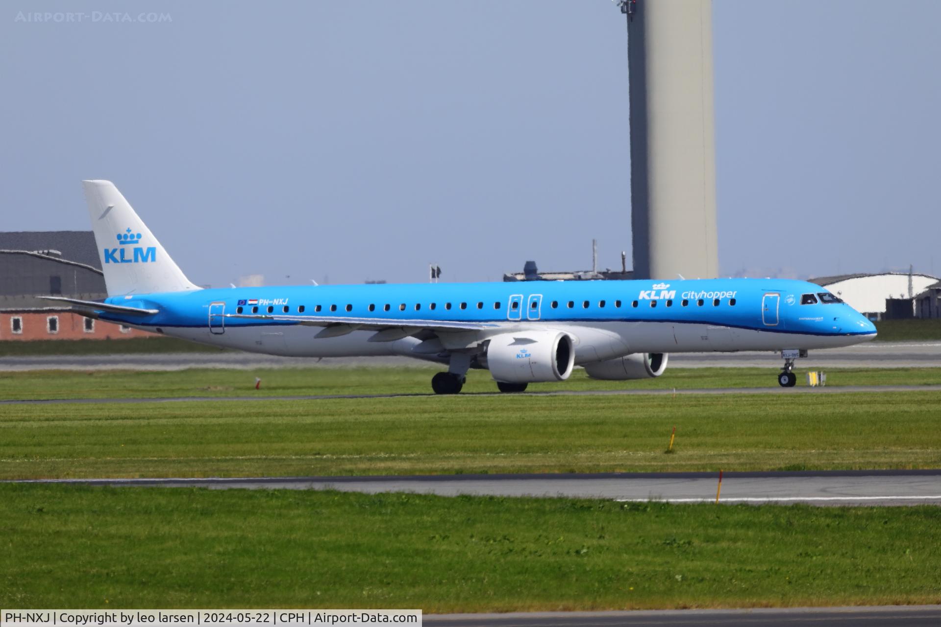 PH-NXJ, 2022 Embraer E195-E2 (ERJ 190-400STD) C/N 20065, Copenhagen 22.5.2024