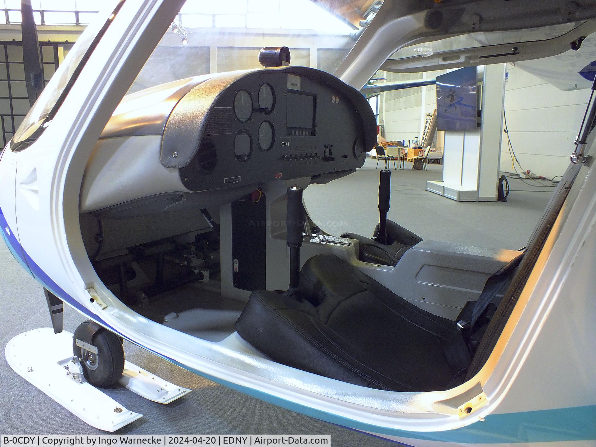 B-0CDY, Rhyen Aircraft Industry RX1E-A C/N not found_B-0CDY, Rhyen Aircraft Industry (Liaoning Ruixiang) RX1E-A with electric motor at the AERO 2024, Friedrichshafen #c