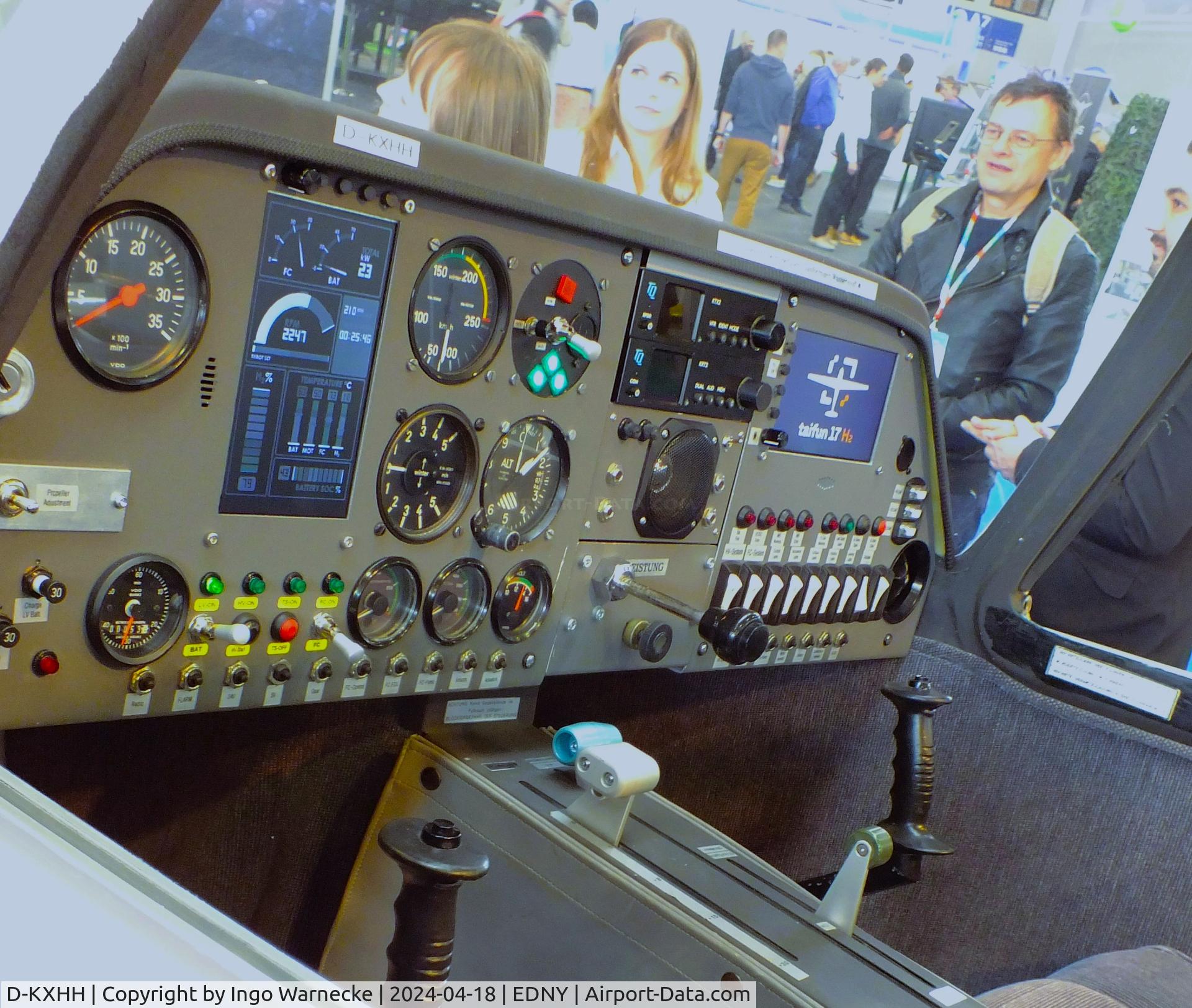 D-KXHH, Valentin / THWS Taifun 17 H2 C/N not found_D-KXHH, Valentin / THWS (Technical University of Applied Sciences Würzburg-Schweinfurt) Taifun 17 H2 with electric motor powered by fuel cell at the AERO 2024, Friedrichshafen #c