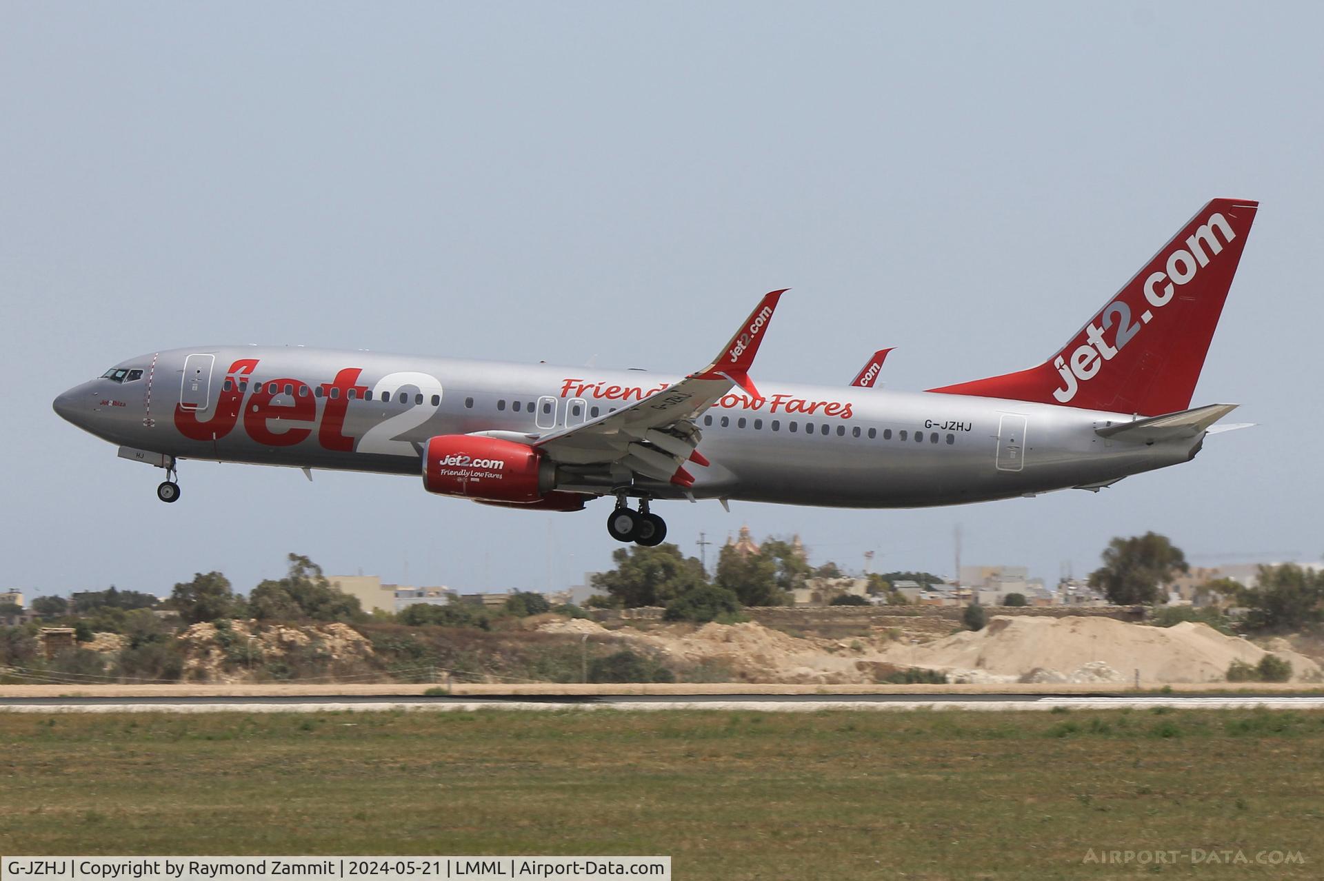 G-JZHJ, 2016 Boeing 737-8MG C/N 63144, B737-800 G-JZHJ Jet2Com