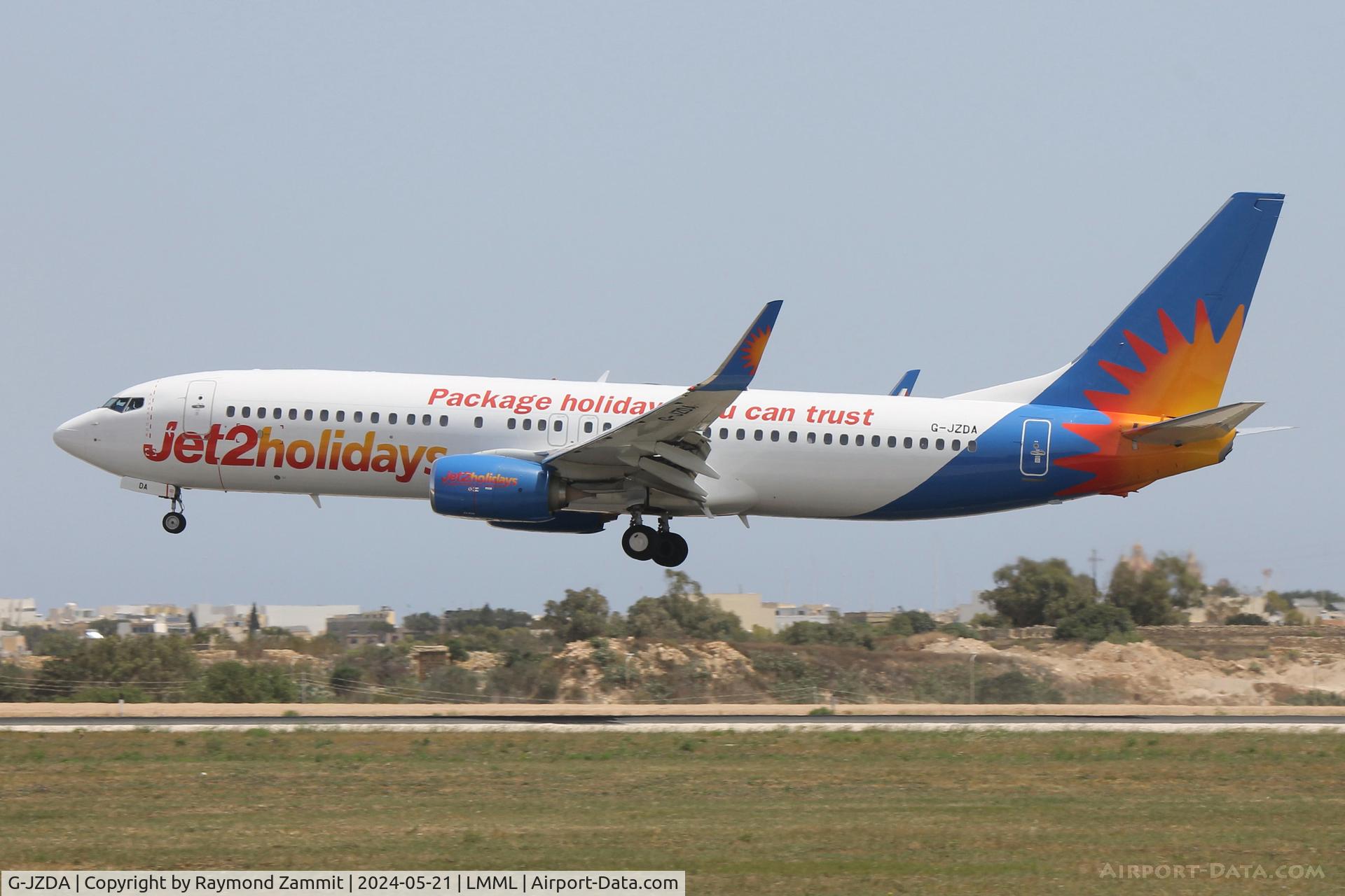 G-JZDA, 2012 Boeing 737-82R C/N 40014, B737-800 G-JZDA Jet2Com