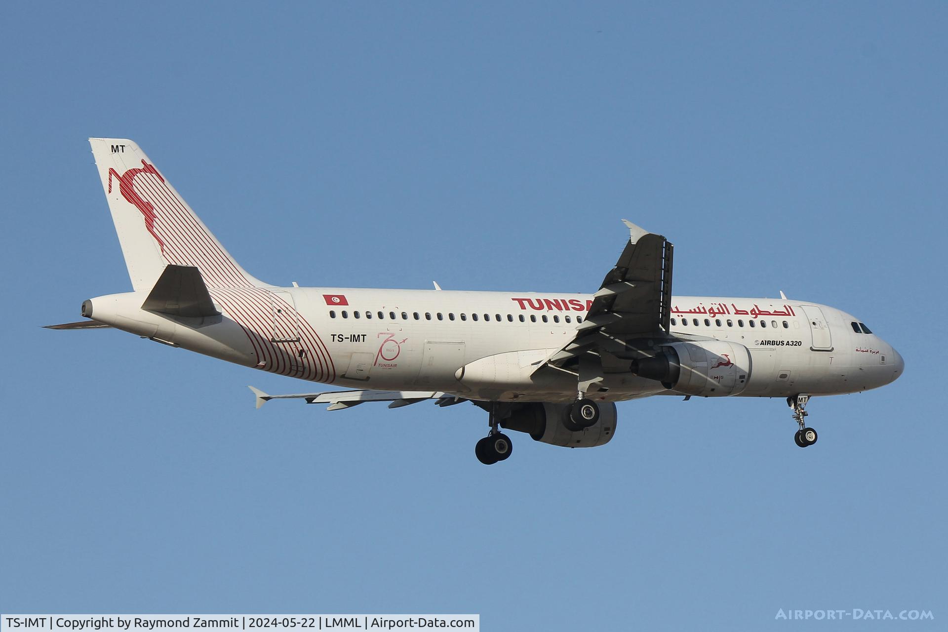 TS-IMT, 2012 Airbus A320-214 C/N 5204, A320 TS-IMT Tunisair