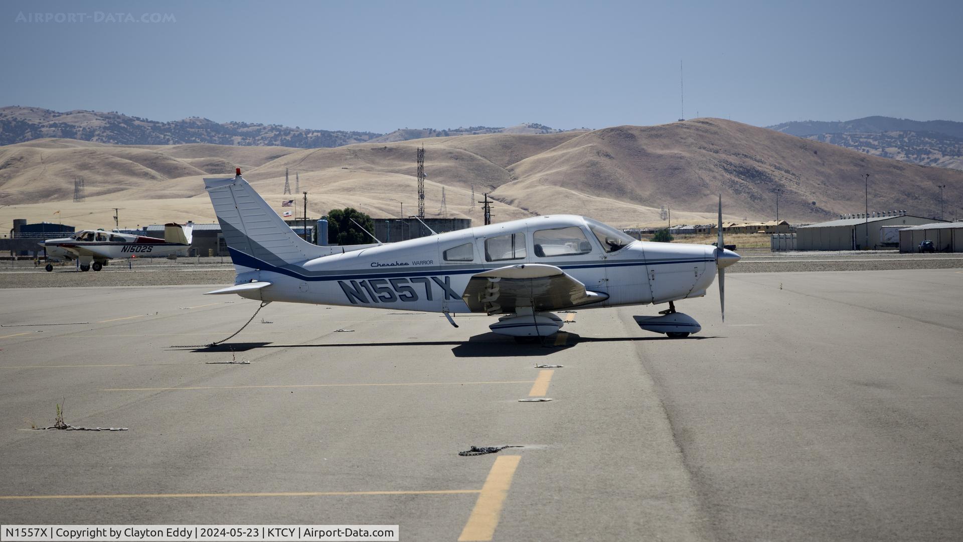 N1557X, 1975 Piper PA-28-151 C/N 28-7515422, Tracy Airport in California 2024.