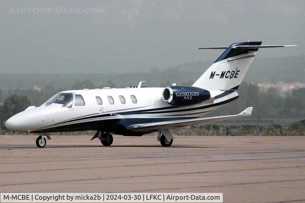 M-MCBE, 2022 Cessna Citation 525 M2 C/N 525-1134, Taxiing
