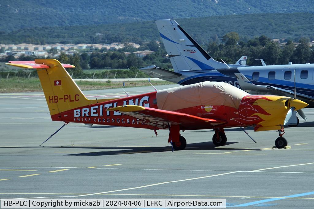 HB-PLC, Piper PA-28RT-201T Turbo Arrow IV Arrow IV C/N 28R-8231056, Parked
