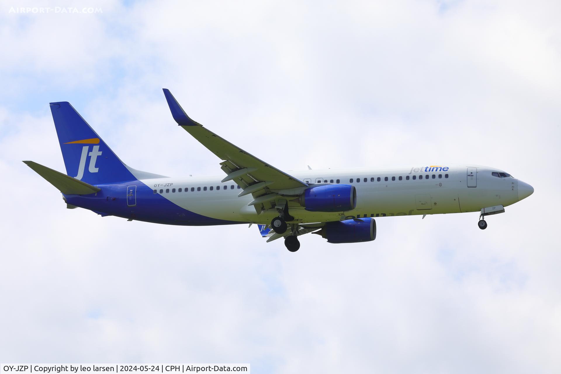OY-JZP, 2011 Boeing 737-8U3 C/N 38071, Copenhagen 24.5.2024