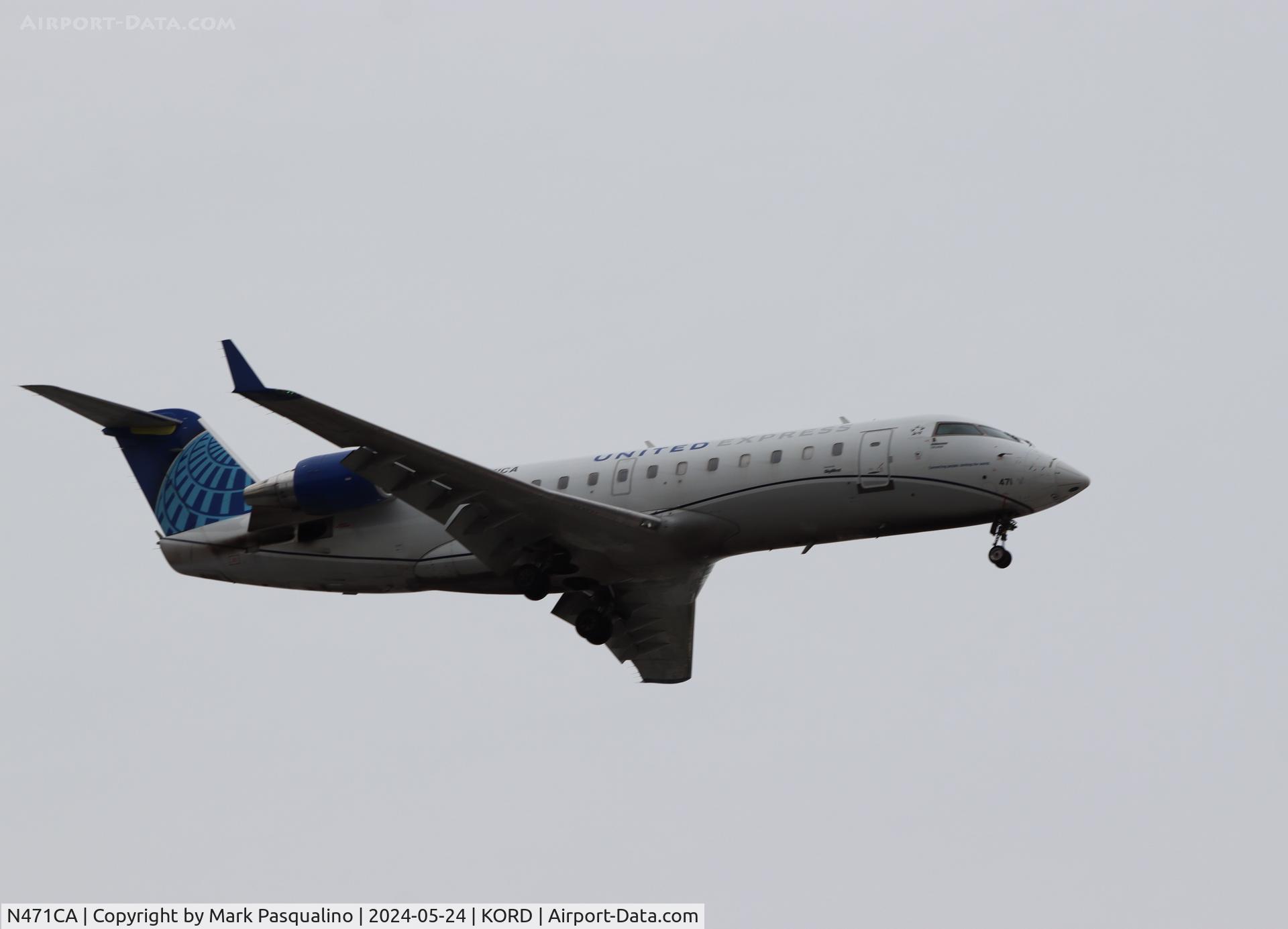 N471CA, 2002 Bombardier CRJ-200ER (CL-600-2B19) C/N 7655, CL-600-2B19