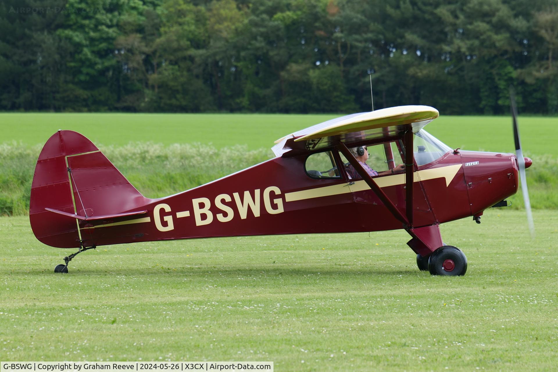 G-BSWG, 1946 Piper PA-17 Vagabond C/N 15-99, Just landed at Northrepps.