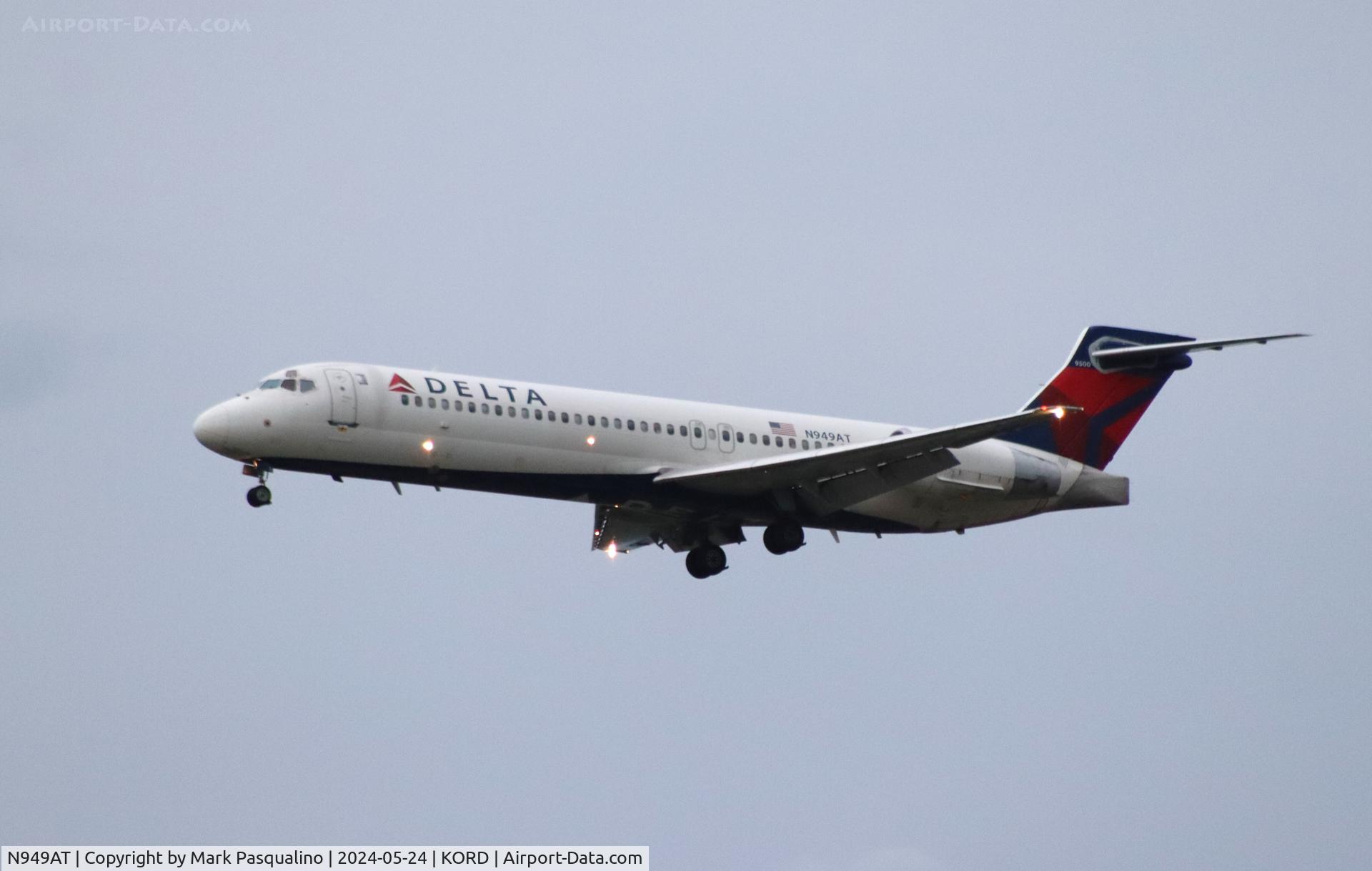 N949AT, 1999 Boeing 717-200 C/N 55003, Boeing 717-200
