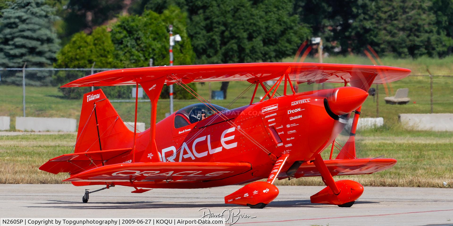 N260SP, 1981 Pitts S-2S Special C/N 1114C, Sean D Tucker taxiing out to take the active RW