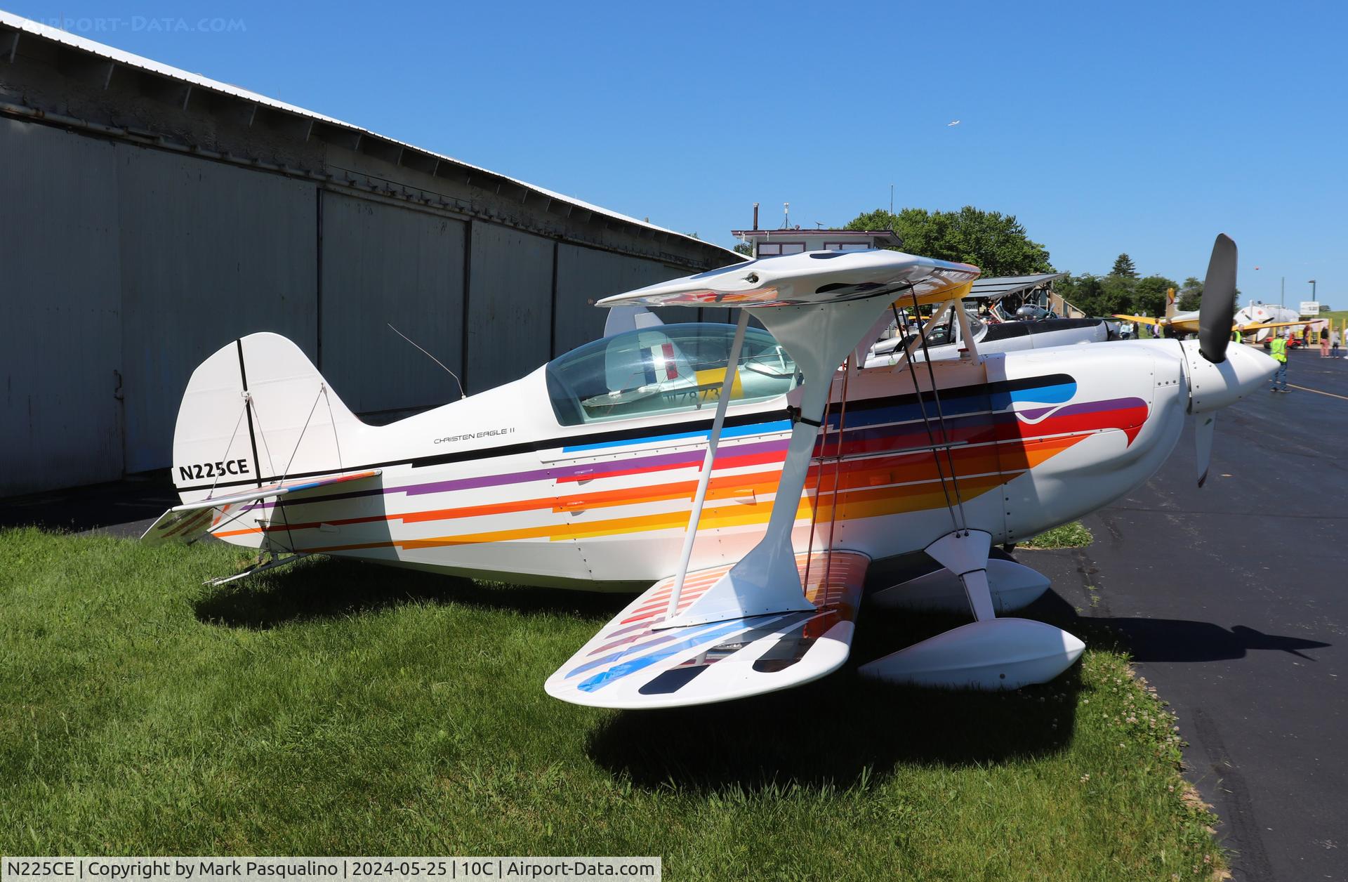 N225CE, 1982 Christen Eagle II C/N GOURLEY-0001, Christen Eagle II