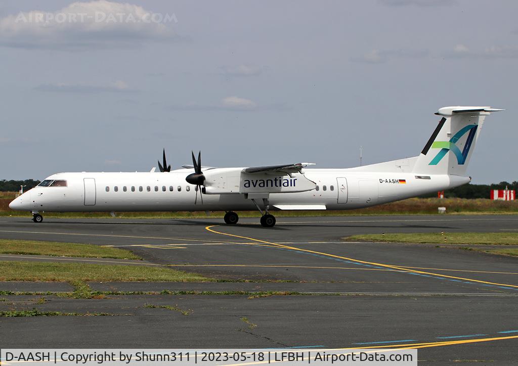 D-AASH, 2008 De Havilland Canada DHC-8-400 Dash 8 C/N 4187, Taxiing for departure... La Rochelle Rugby Team on board for his European Cup match in Ireland...