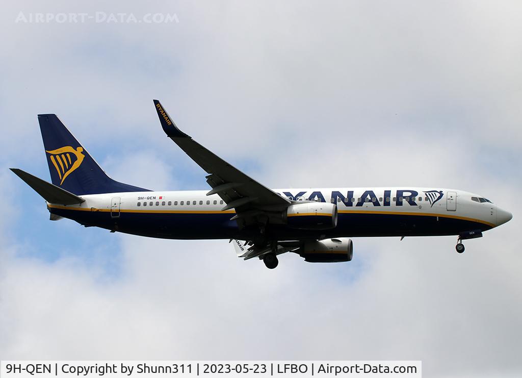 9H-QEN, 2018 Boeing 737-8AS C/N 44827, Landing rwy 32L