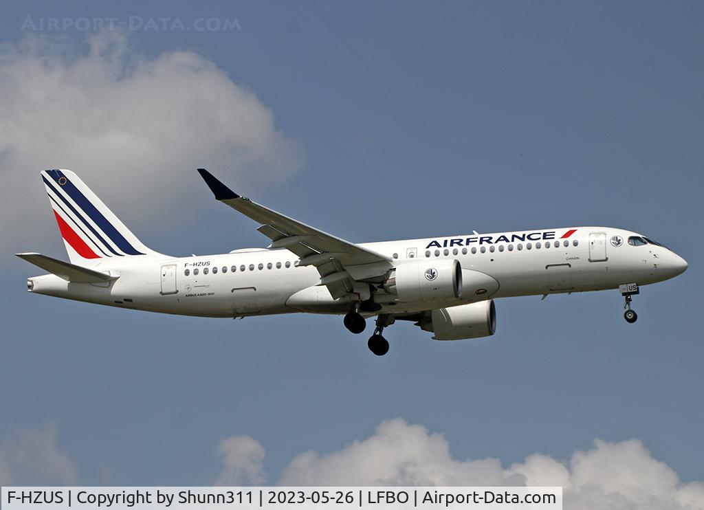 F-HZUS, 2022 Airbus A220-300 C/N 55200, Landing rwy 14R
