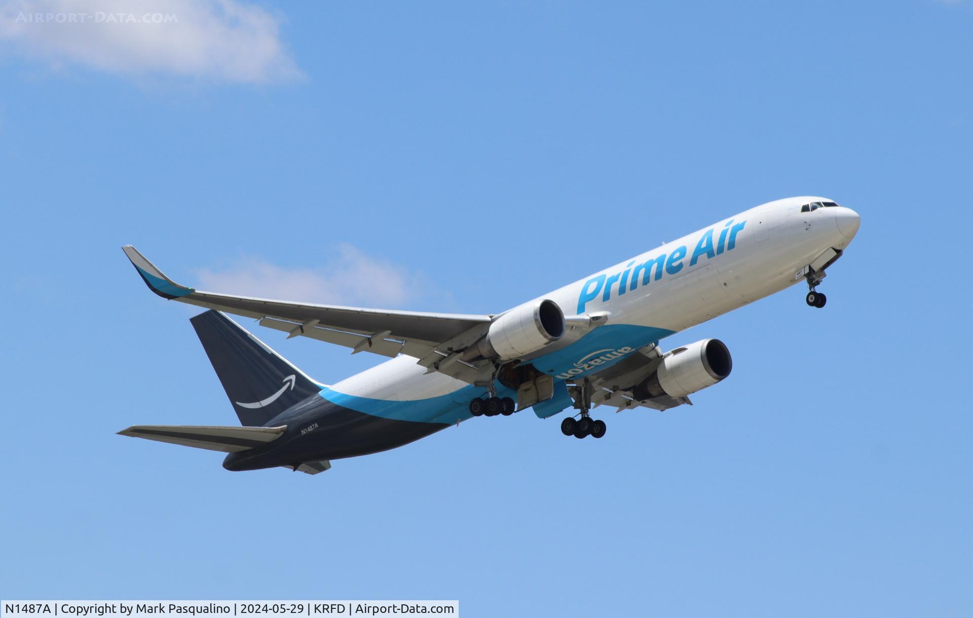 N1487A, 1997 Boeing 767-31K(ER)(BDSF) C/N 28865, Boeing 767-31K(ER)(BDSF)